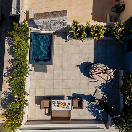 Ninemian Suites Syros Ermoupoli Bagian luar foto